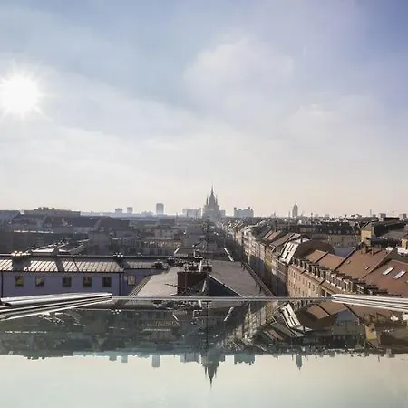 City-hotel Hotel 3*