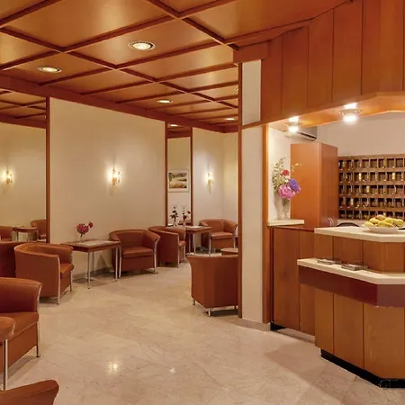 City-hotel Ξενοδοχείο