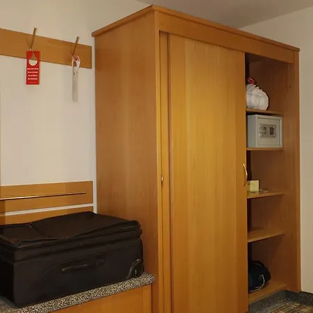 Hotel City-hotel