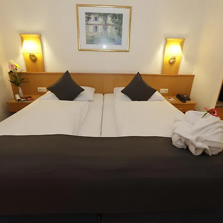 City-hotel Hotel